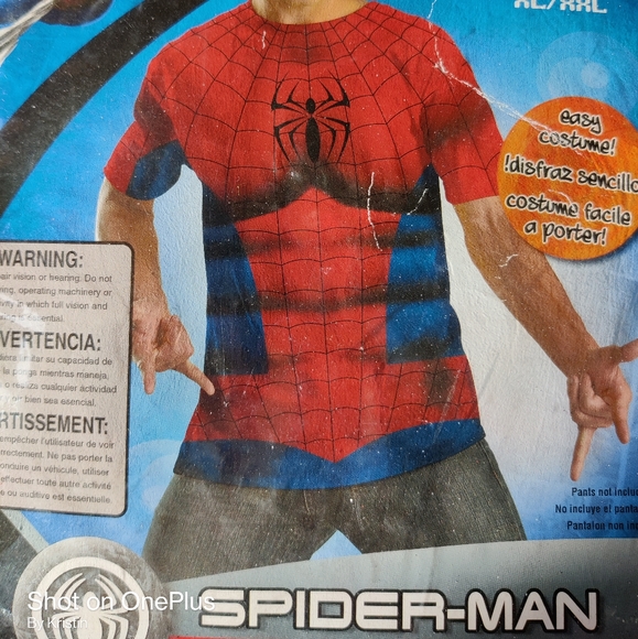 Spider-Man costume - Picture 2 of 5